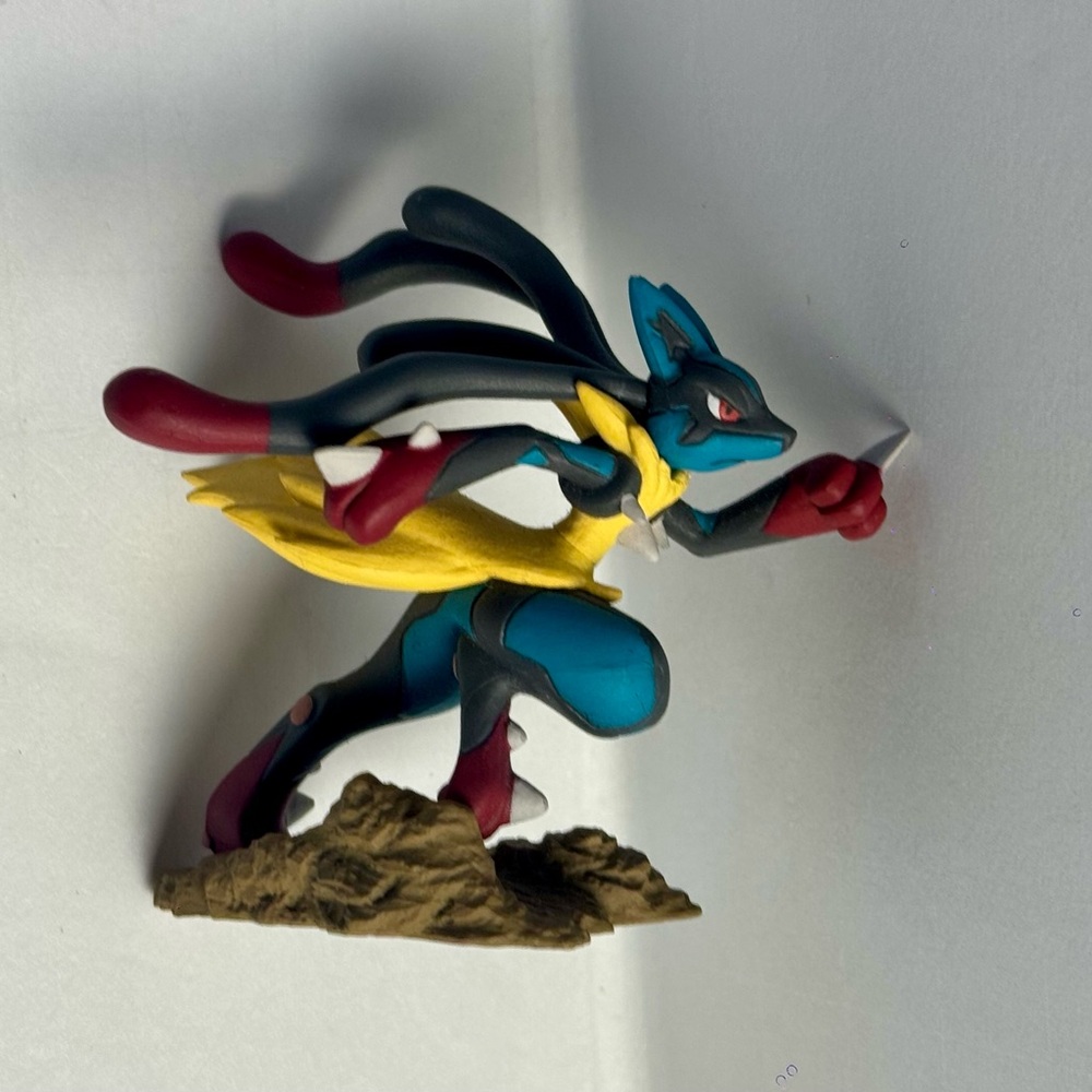 Lucario Action Figure 2014
